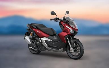 Honda ADV 160 scooter rental in Phuket