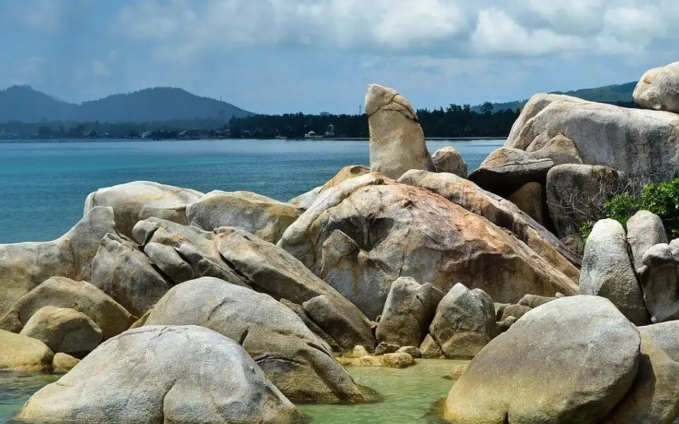 hin ta and hin yai rocks